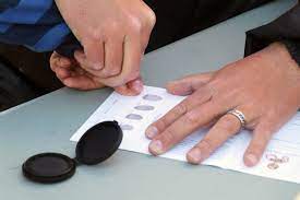 Ink and roll fingerprinting service in Canada